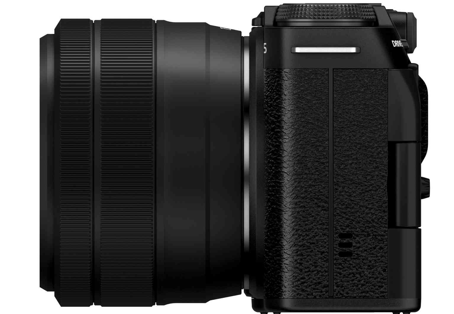 FUJIFILM X-M5 + XC 15-45 MM NOIR Capteur X-Trans CMOS 4 - 26,1MP rétro-éclairé